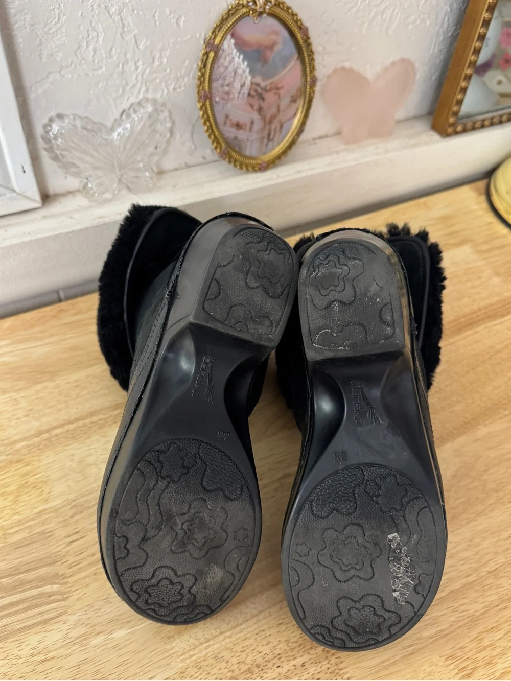 N/A dansko black